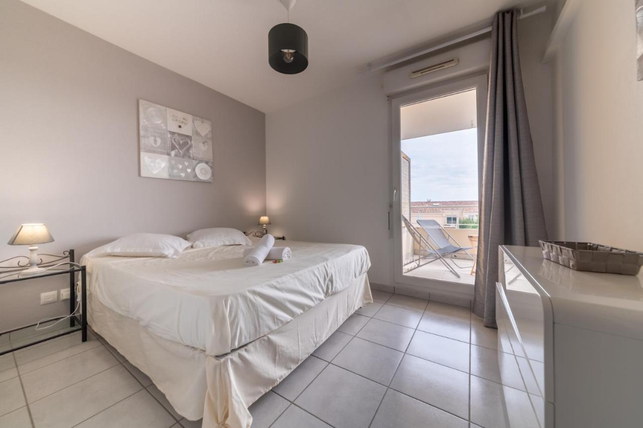 Ferienwohnung APPT DE CHARME AVEC GRAND BALCON PROCHE AVIGNON WiFI GRATUIT Monteux Exterior foto